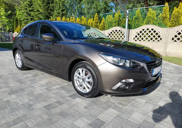 mazda łask Mazda 3 cena 53000 przebieg: 142000, rok produkcji 2016 z Łask
